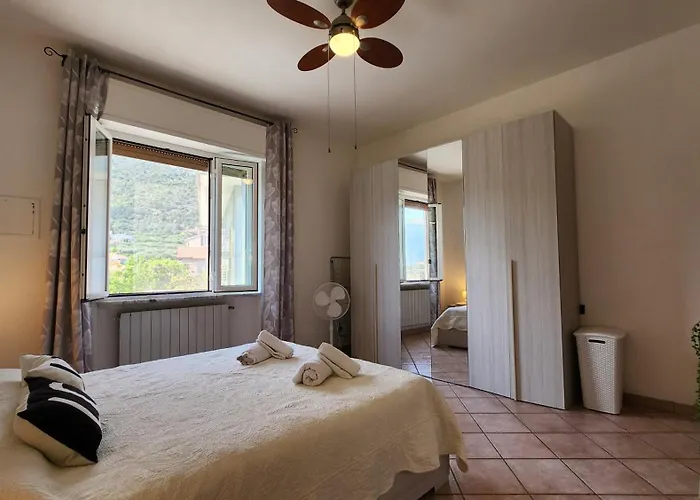 Nella Quiete Di Boissano, Con Vista E Posto Auto Privato