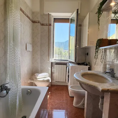 Nella Quiete Di Boissano, Con Vista E Posto Auto Privato Lejlighed Boissano