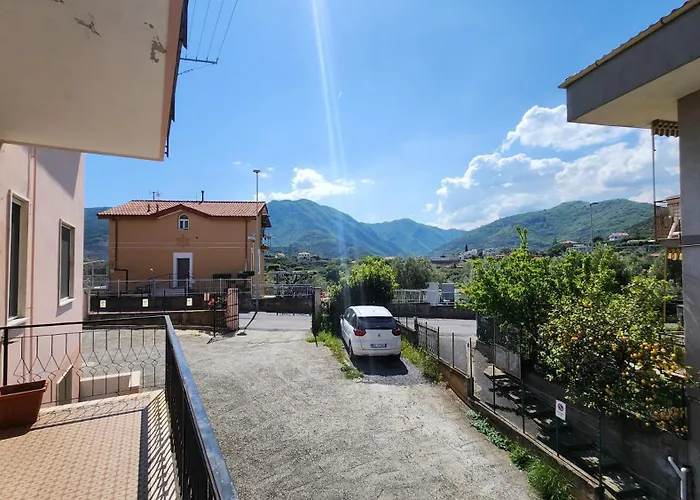Nella Quiete Di Boissano, Con Vista E Posto Auto Privato Apartmán Boissano