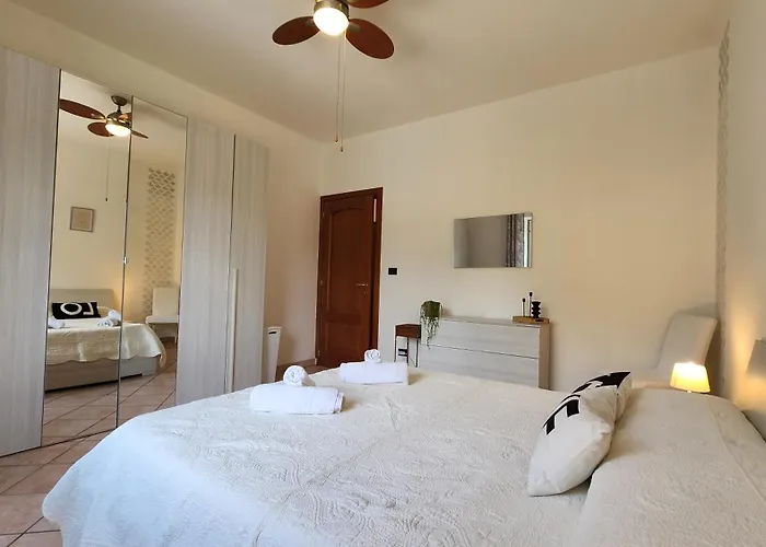 Nella Quiete Di Boissano, Con Vista E Posto Auto Privato Lejlighed